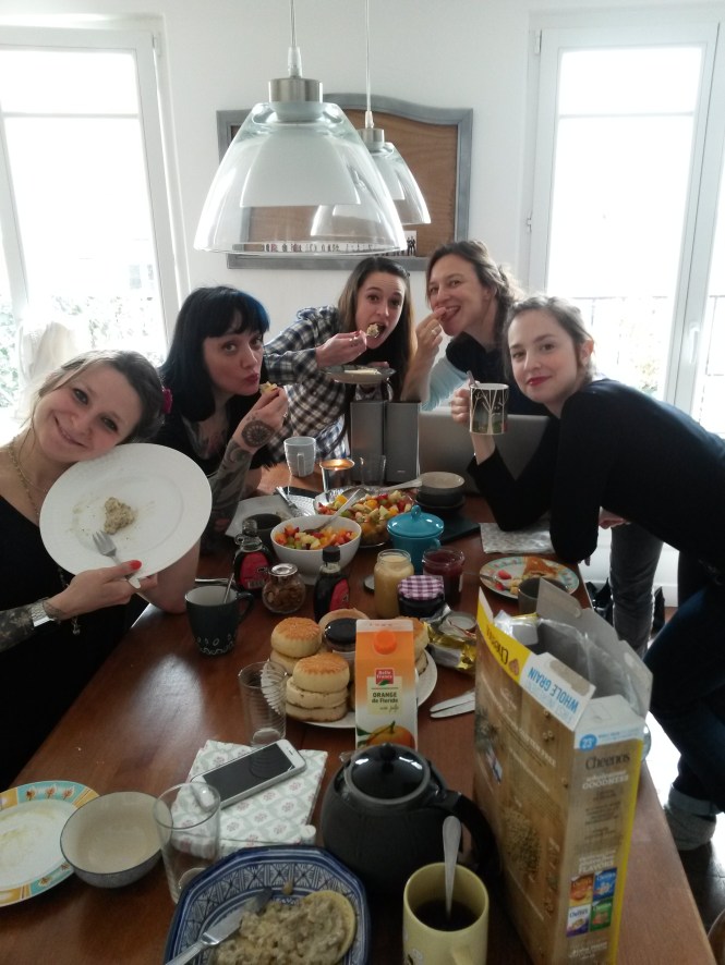 16-04-30-11-19-08-159_photo