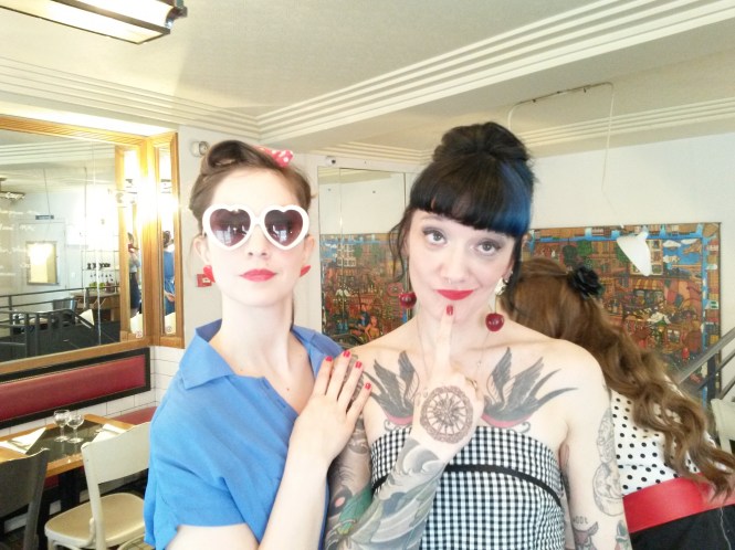 16-04-30-15-43-44-195_photo