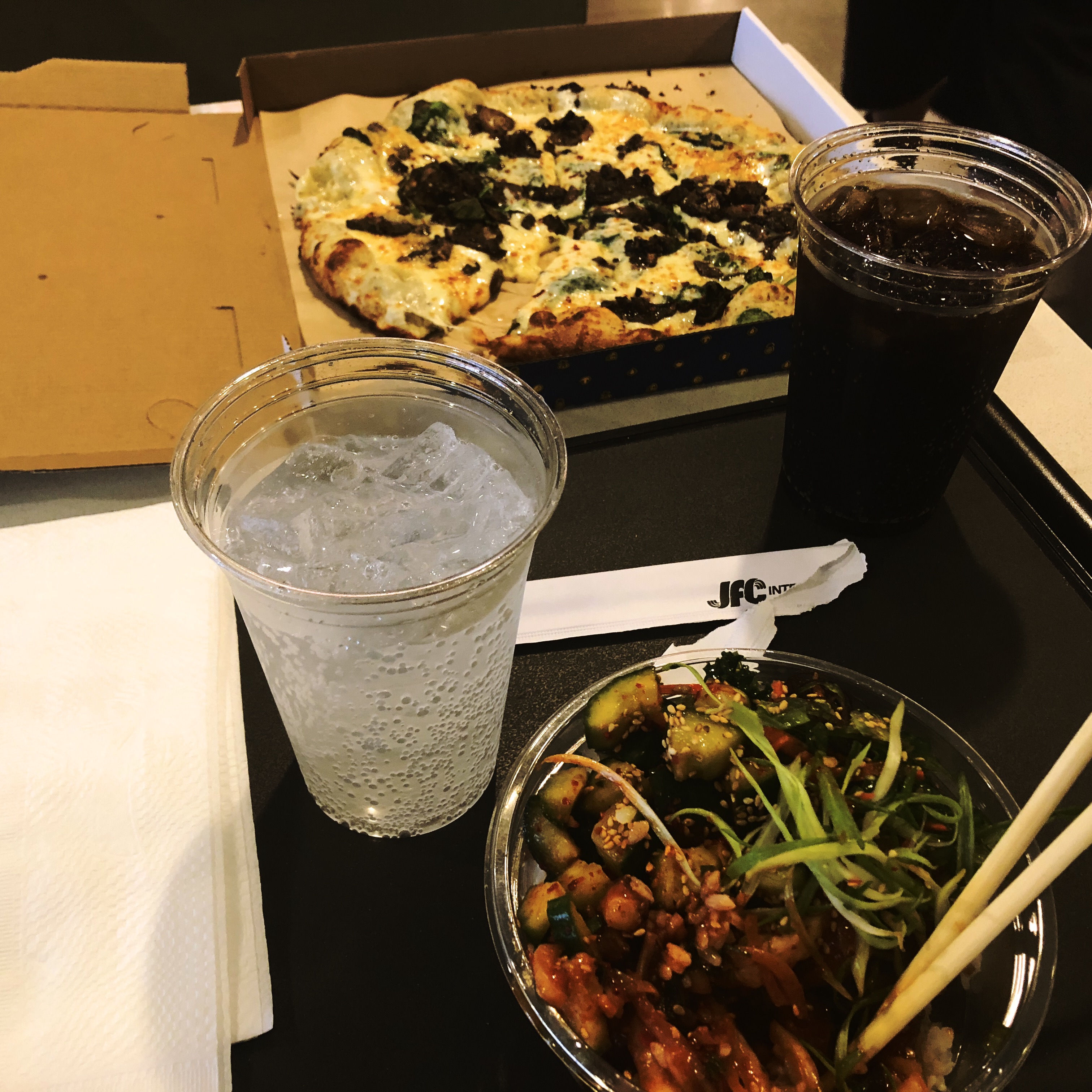 HipstamaticPhoto-555889220.009897