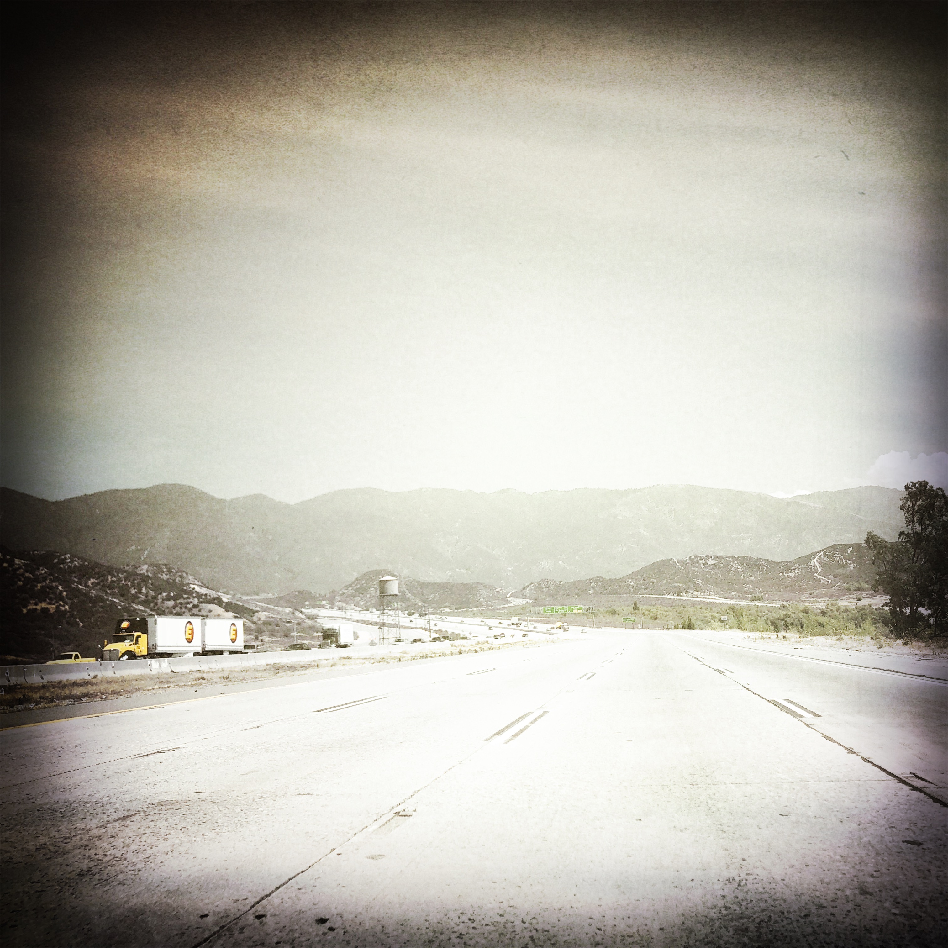 HipstamaticPhoto-555966910.127847