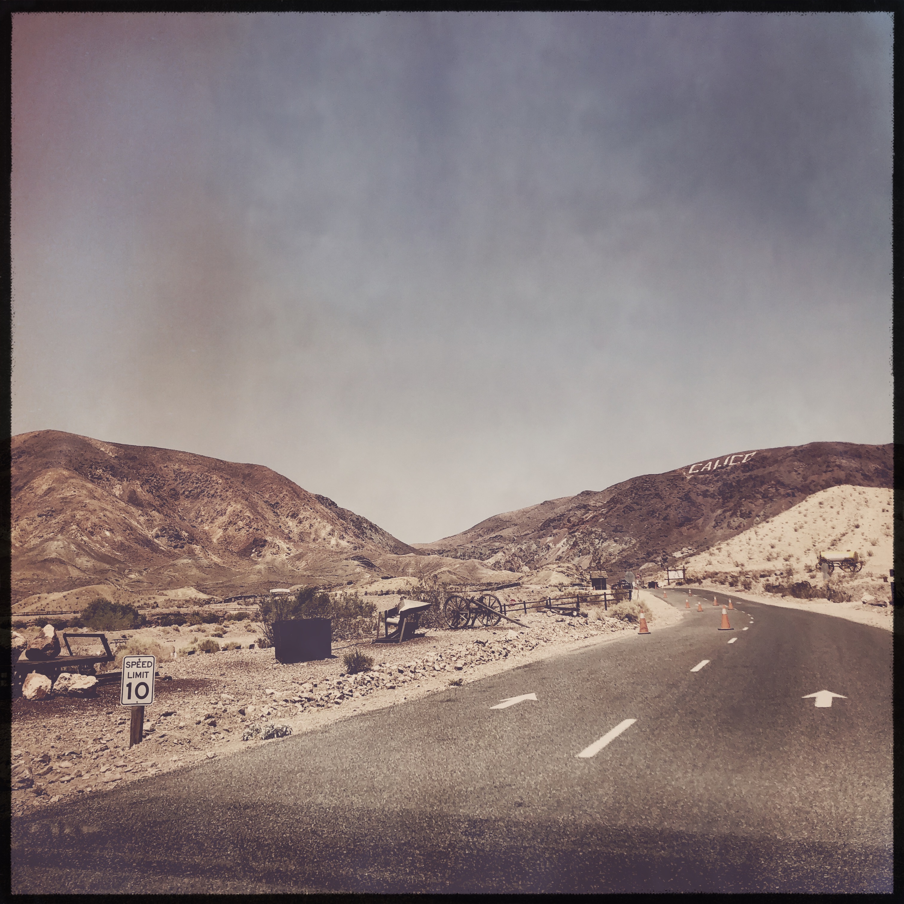 HipstamaticPhoto-555971162.714808