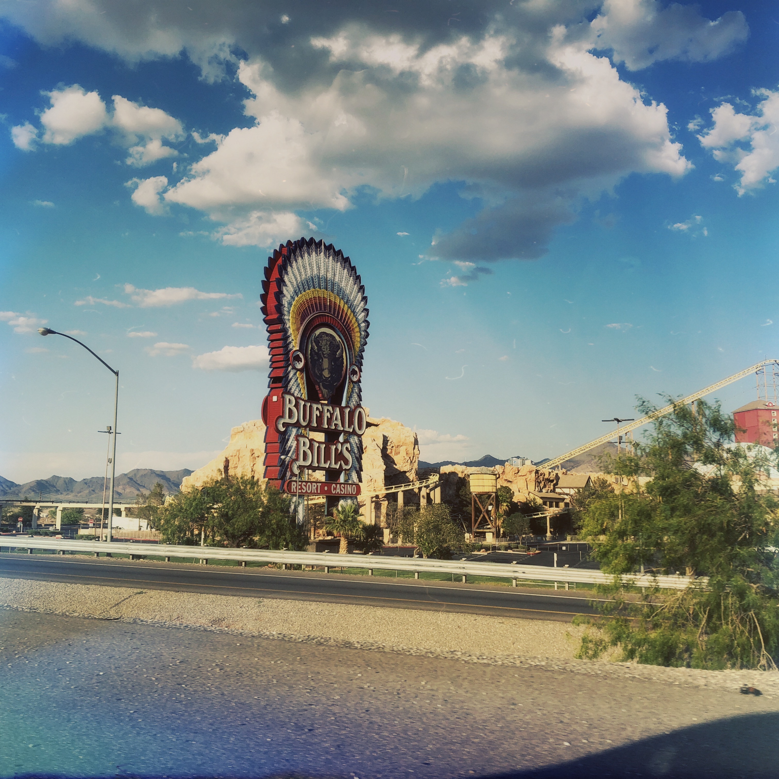 HipstamaticPhoto-555989108.003198