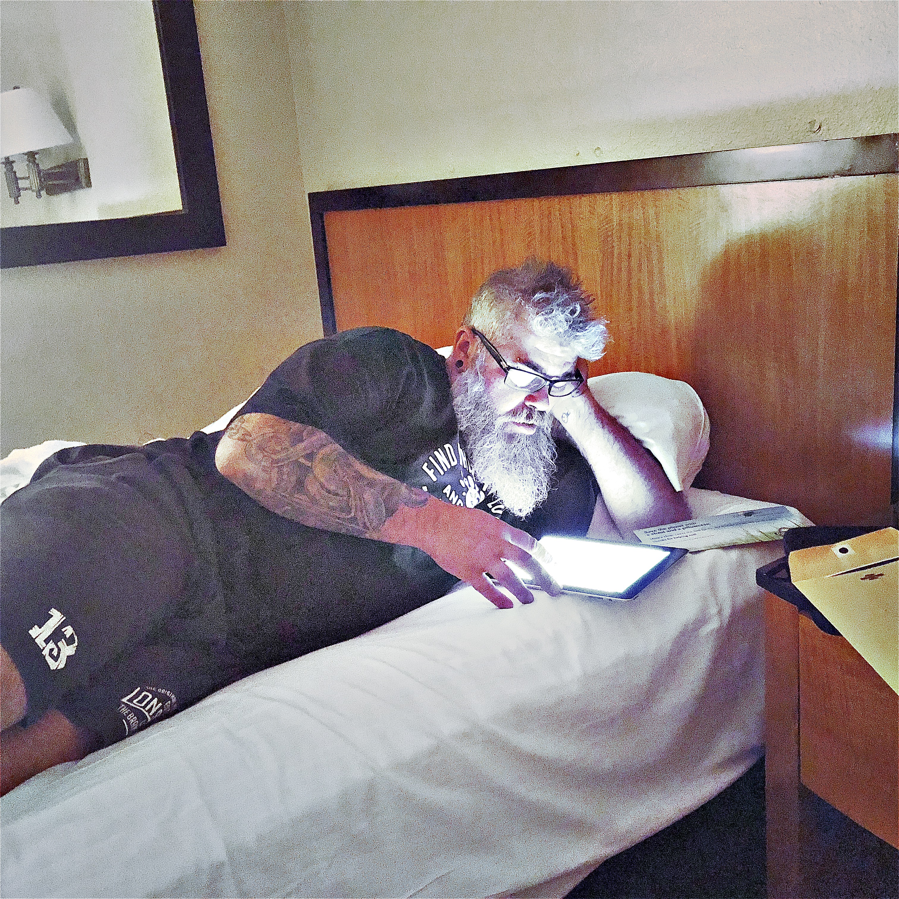 HipstamaticPhoto-556028985.026753