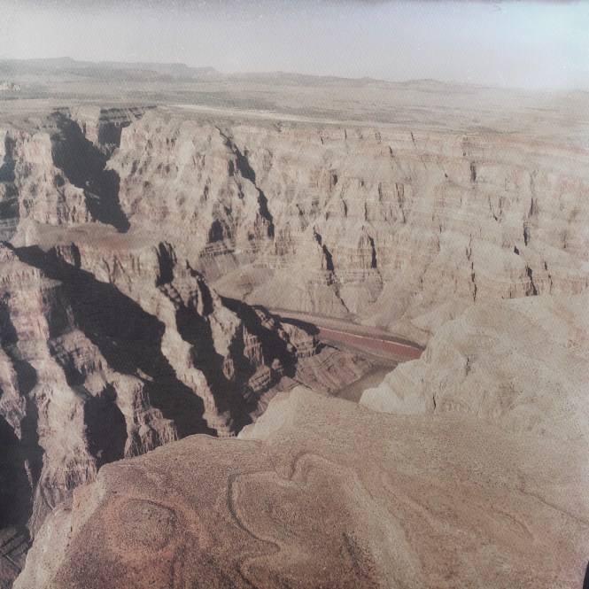 HipstamaticPhoto-556040399.206177