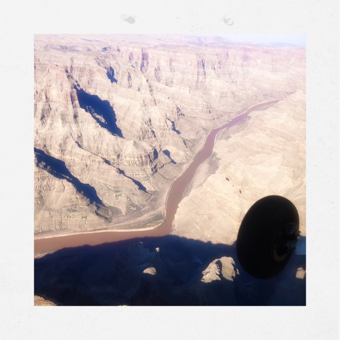 HipstamaticPhoto-556040466.593701