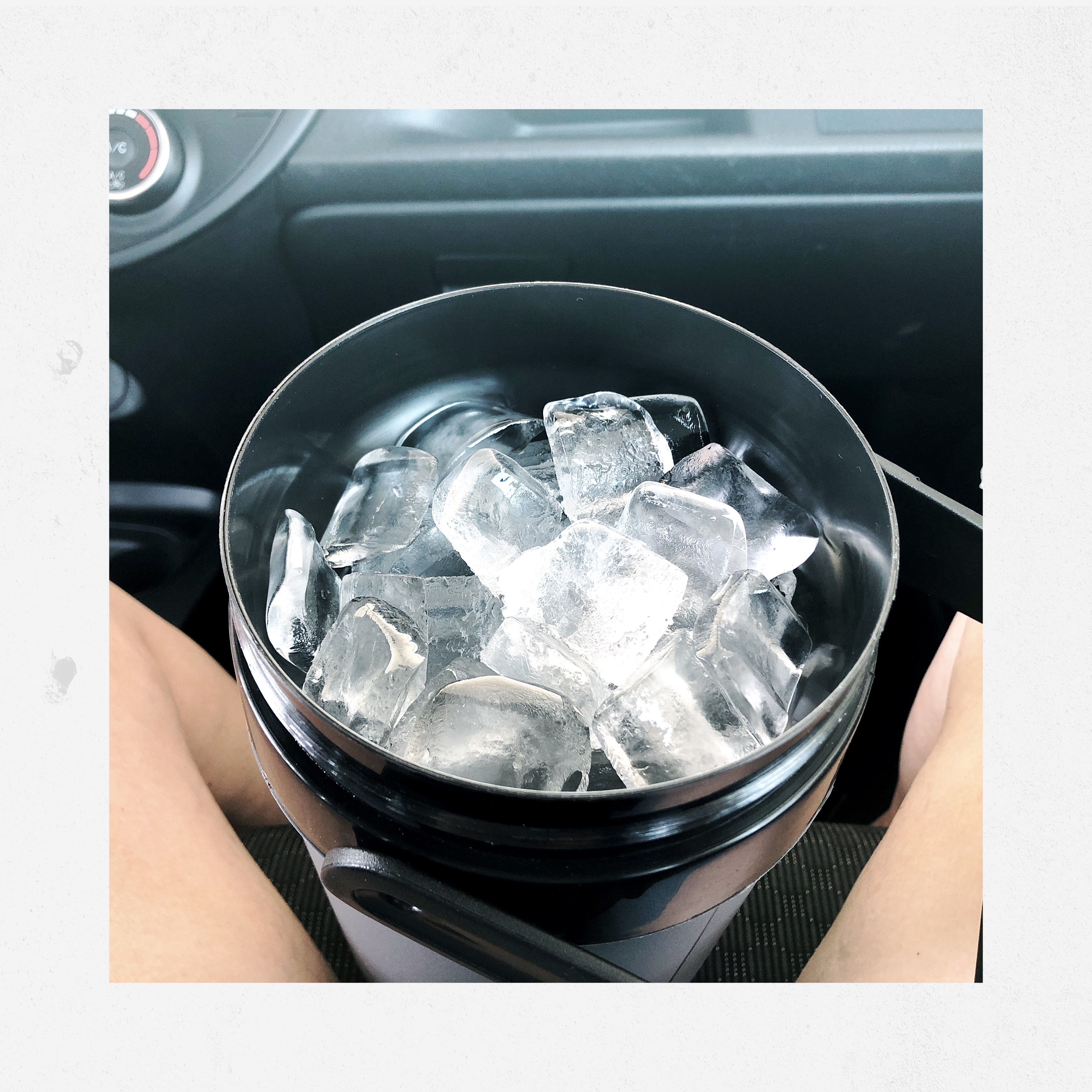 HipstamaticPhoto-556054703.483573