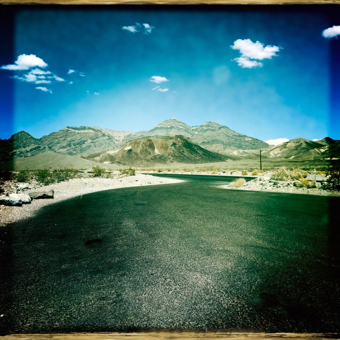 HipstamaticPhoto-556063581.733110