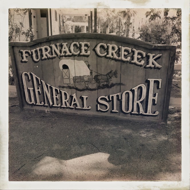 HipstamaticPhoto-556066295.726031