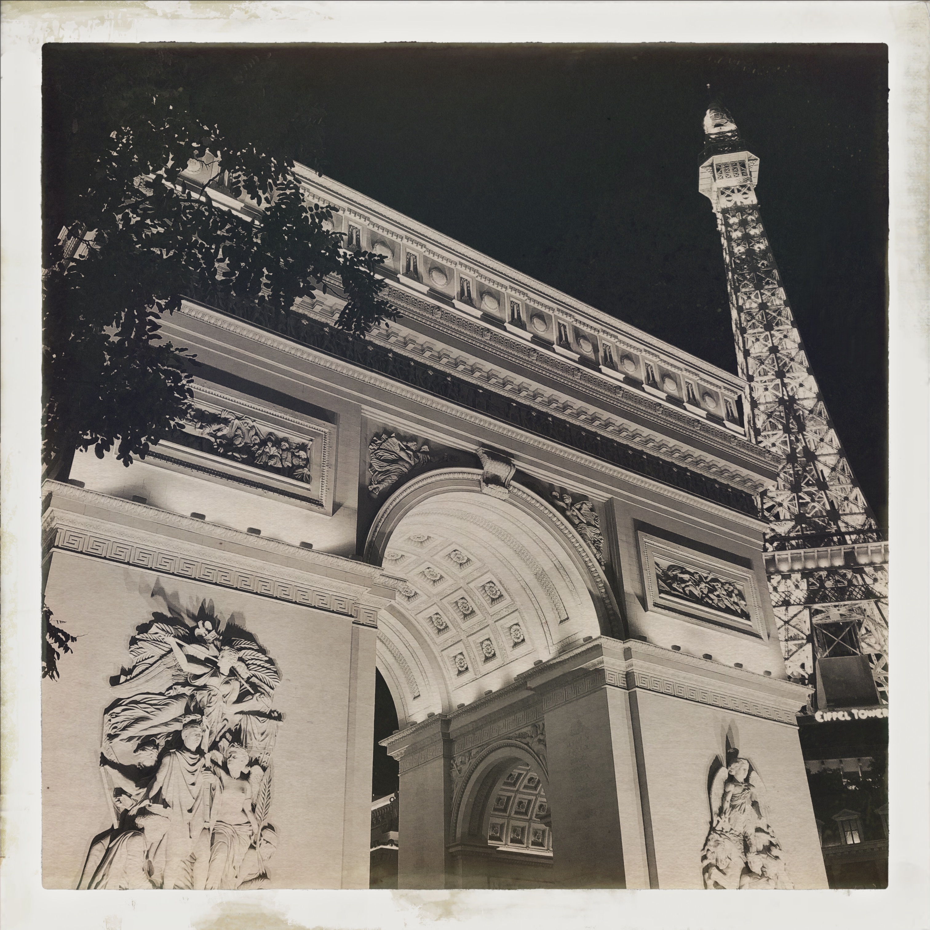 HipstamaticPhoto-556088115.536268