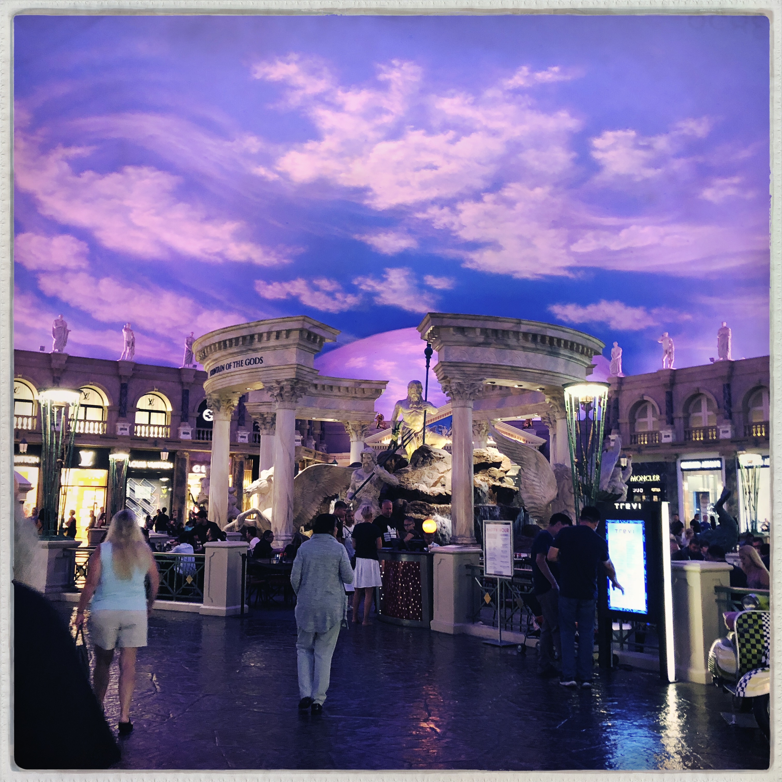 HipstamaticPhoto-556090513.149506