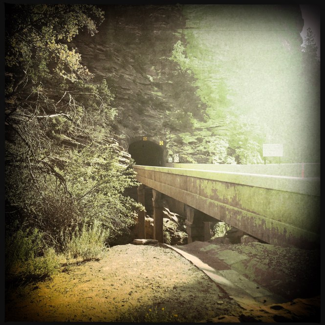 HipstamaticPhoto-556332263.980824