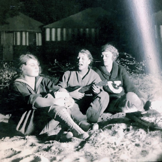 HipstamaticPhoto-556334568.990030