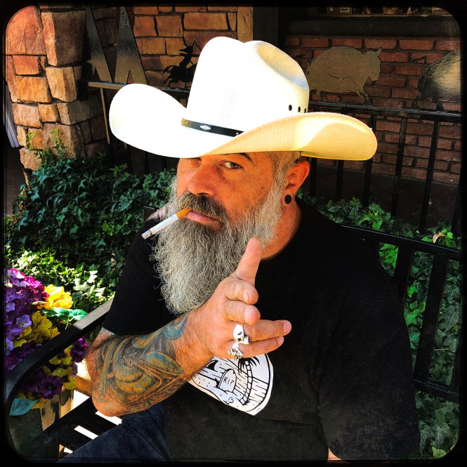 HipstamaticPhoto-556387276.024494