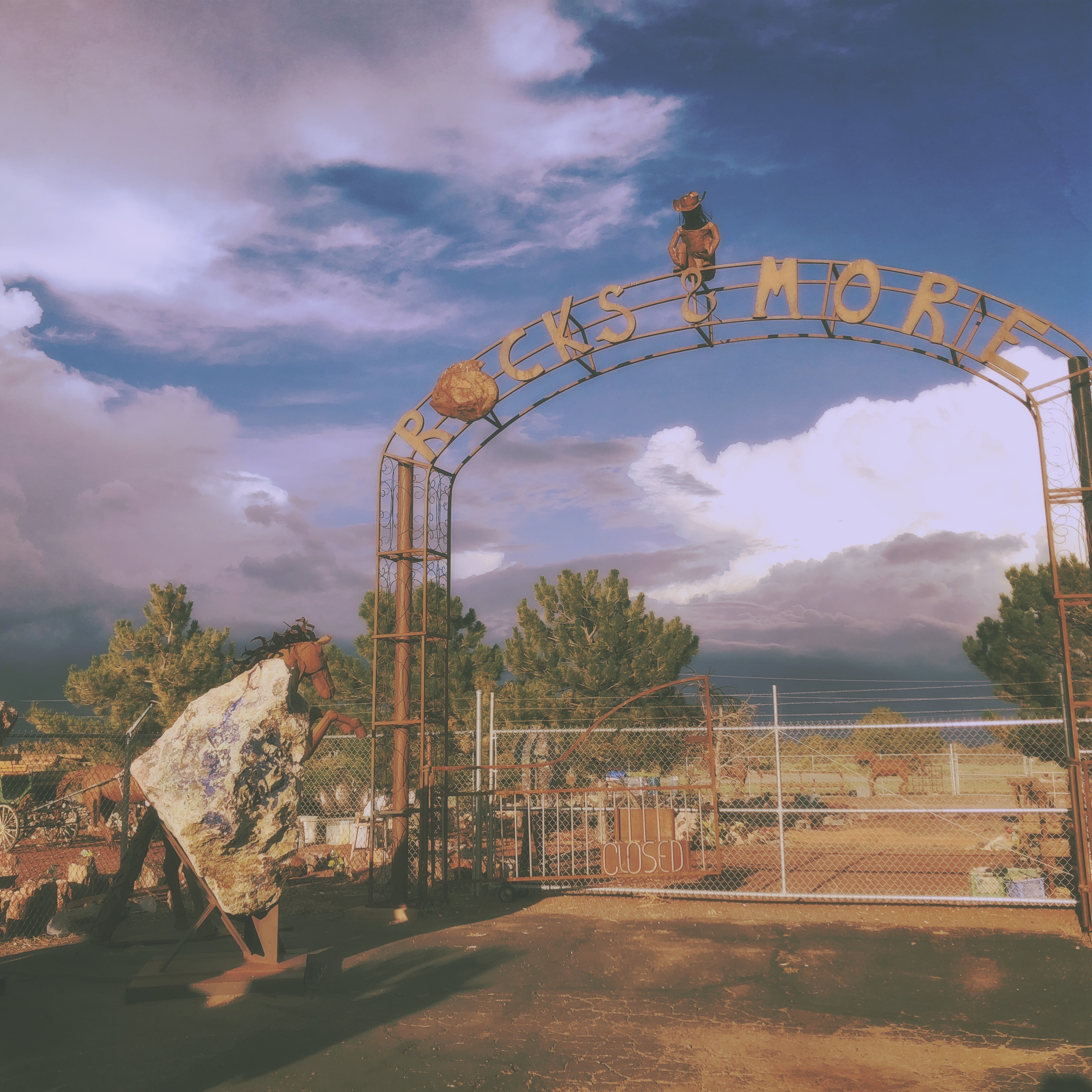 HipstamaticPhoto-556592620.538857