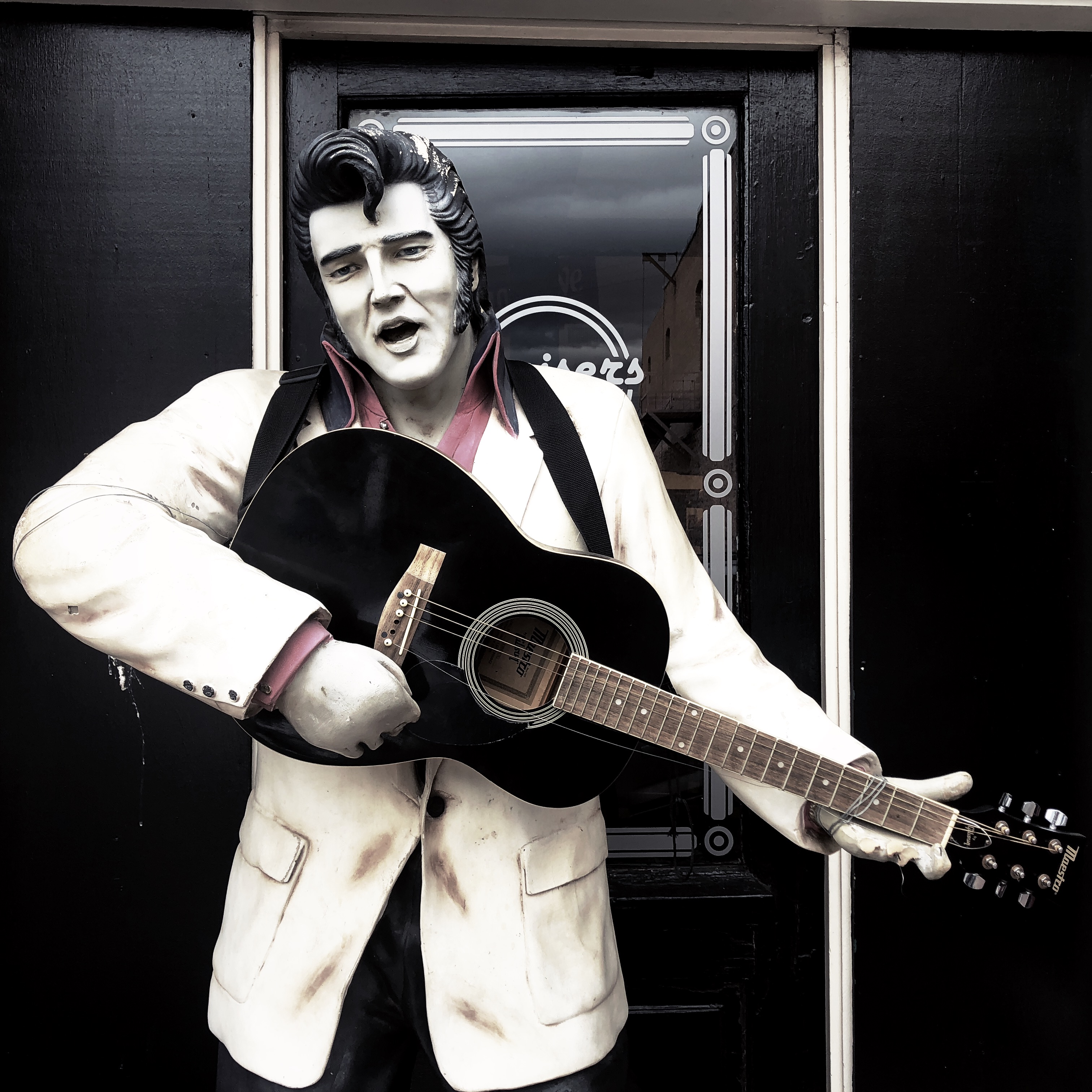 HipstamaticPhoto-556666376.154095