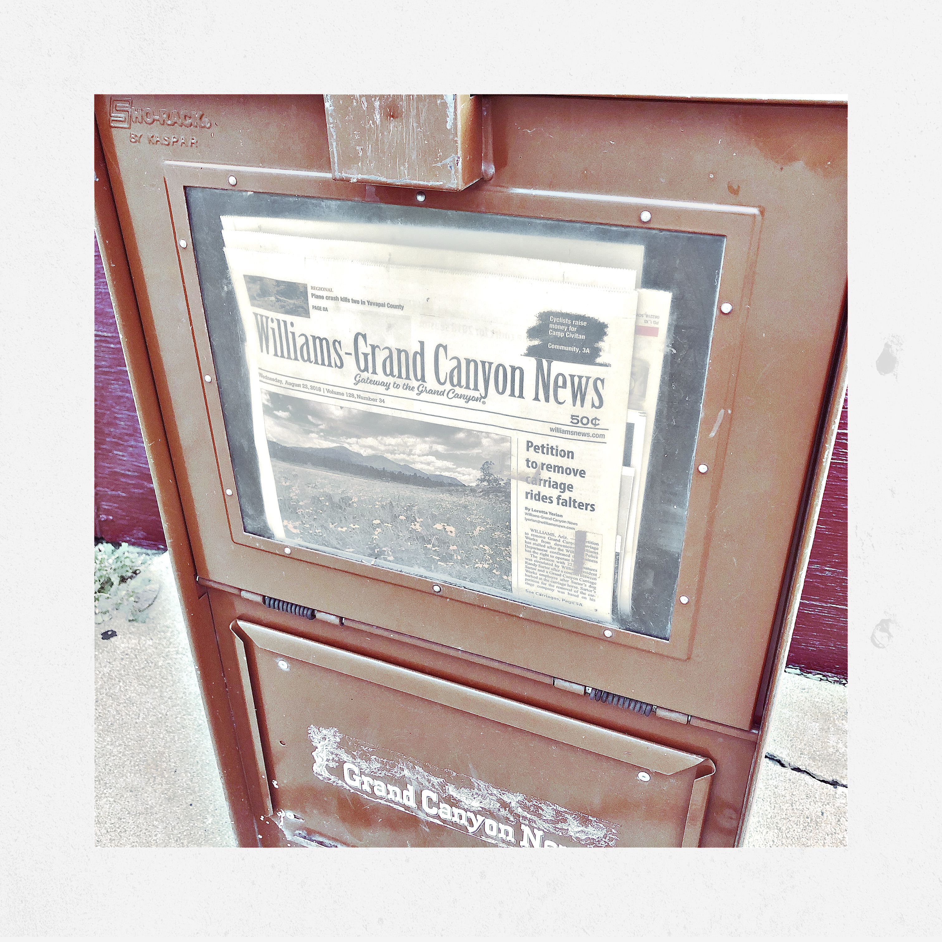 HipstamaticPhoto-556667708.231954