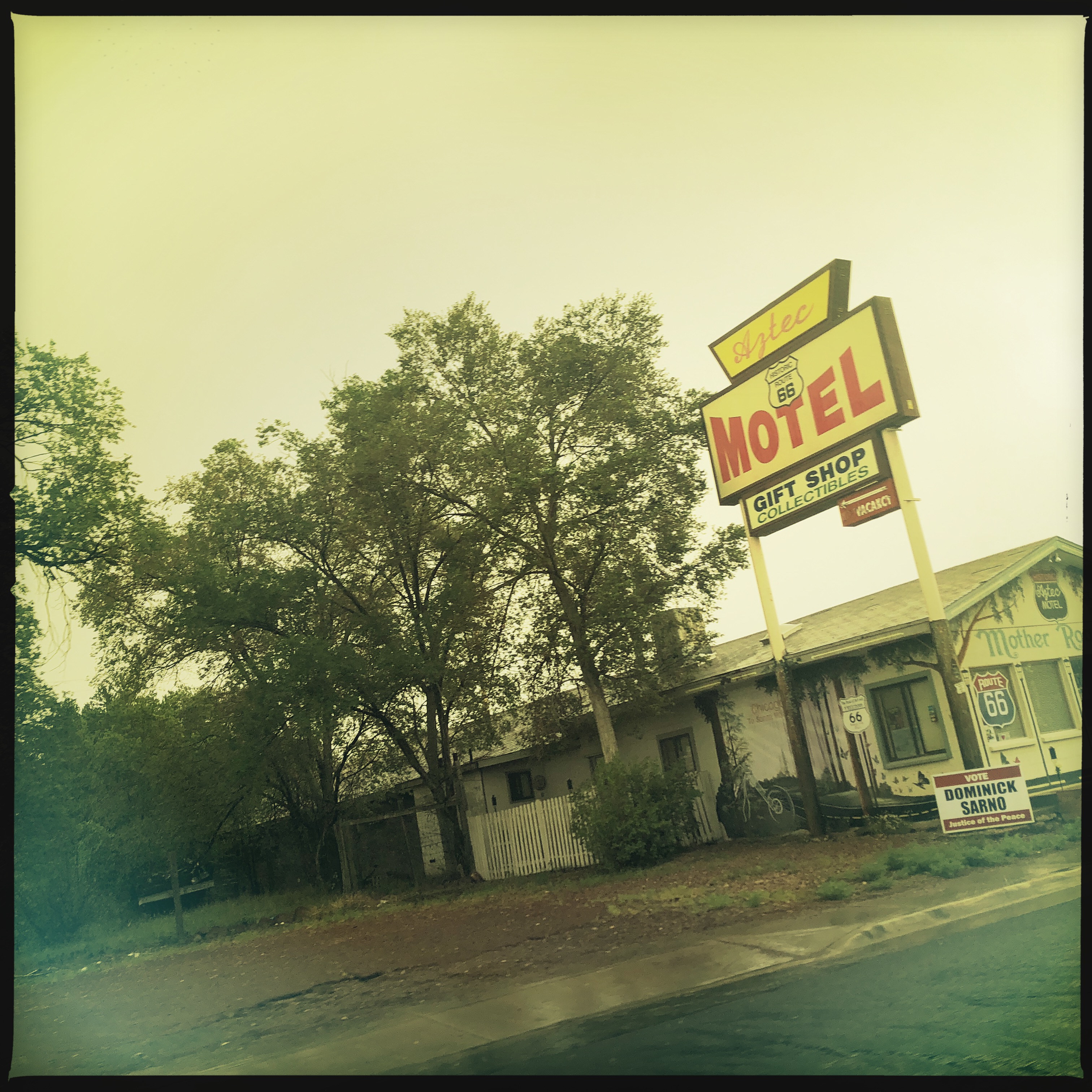 HipstamaticPhoto-556672131.453928