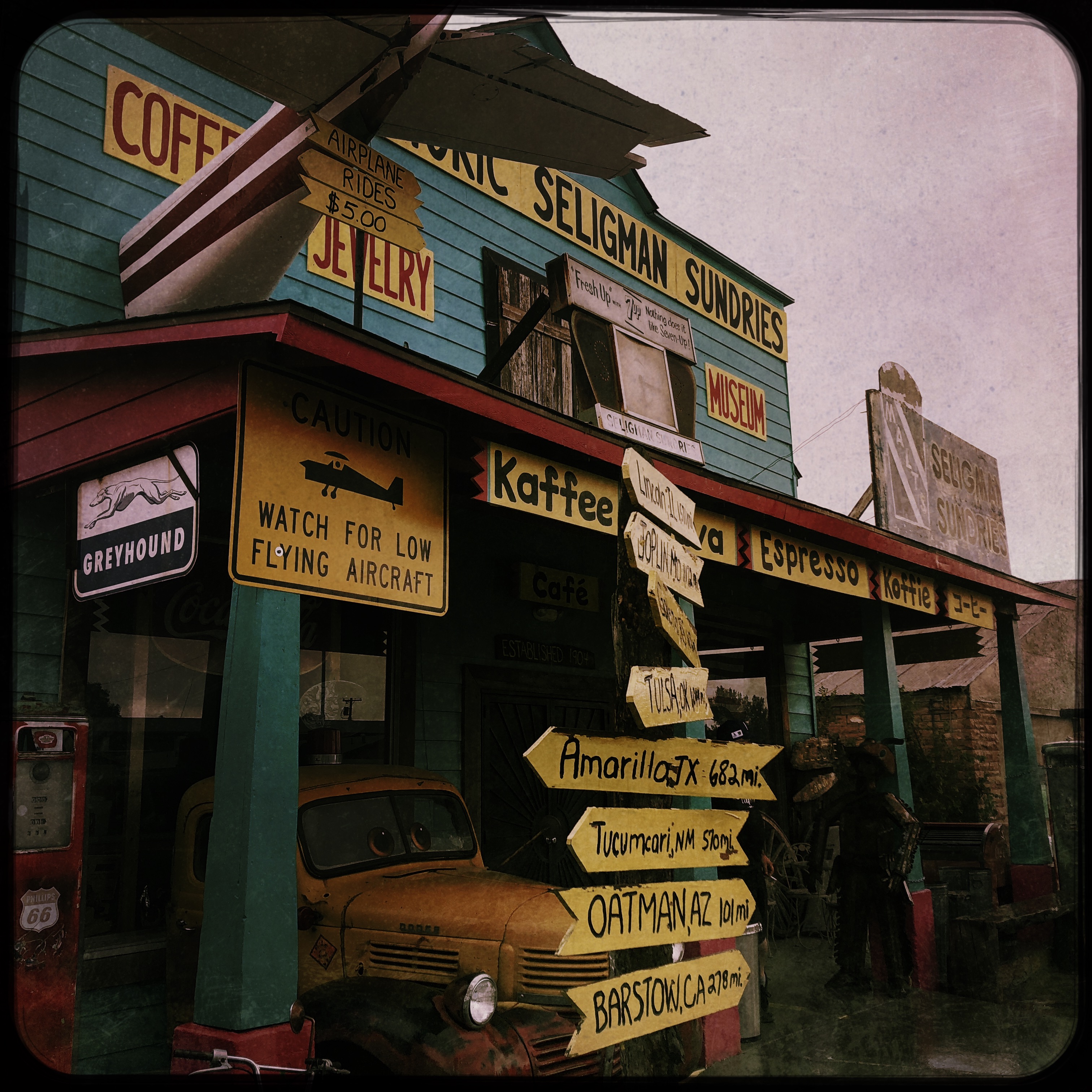 HipstamaticPhoto-556672285.859939