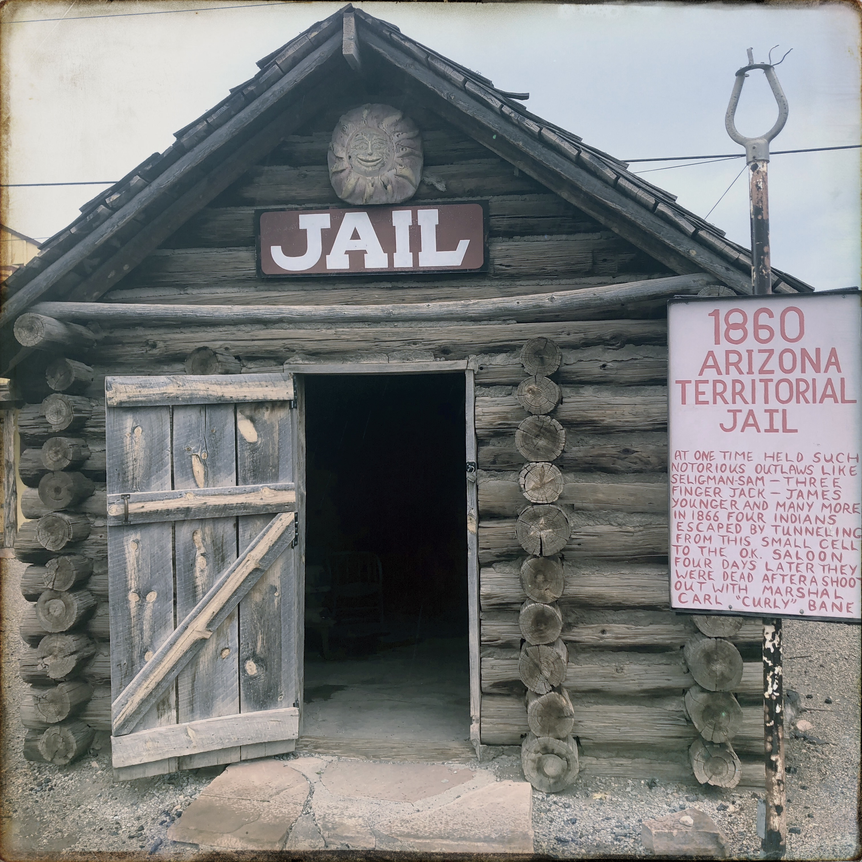 HipstamaticPhoto-556673464.505535