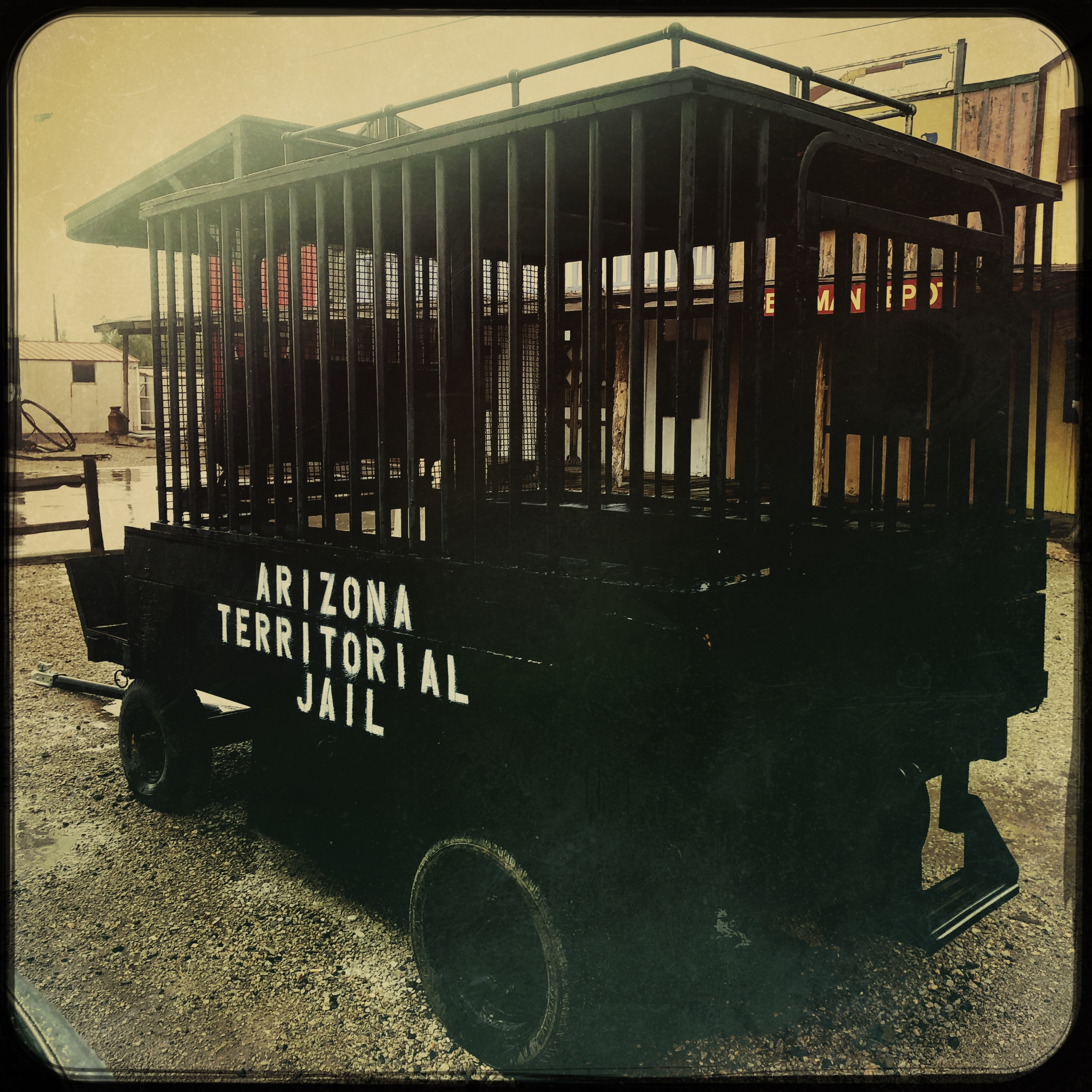 HipstamaticPhoto-556673521.213556