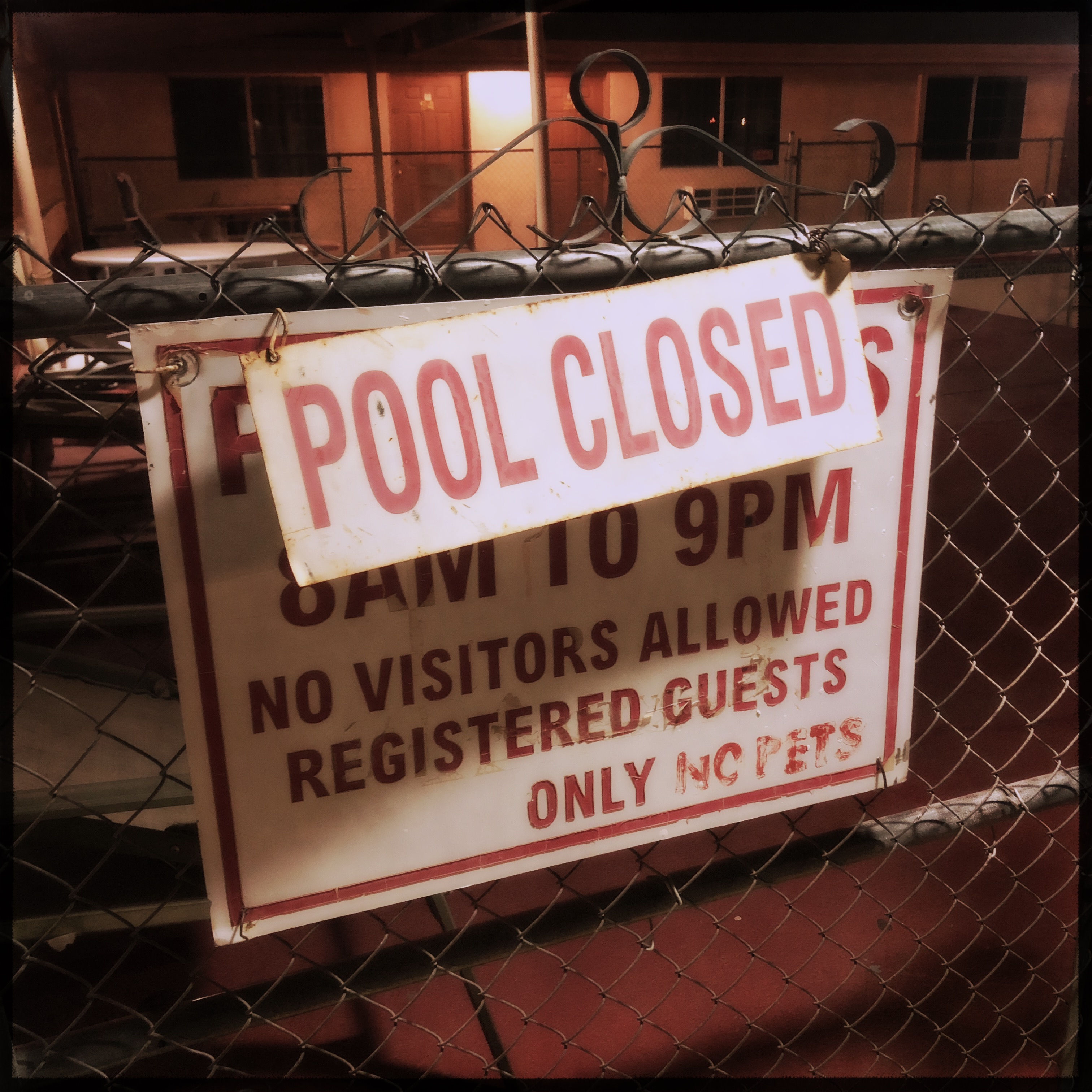 HipstamaticPhoto-556689638.364762