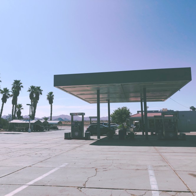 HipstamaticPhoto-556736799.162238