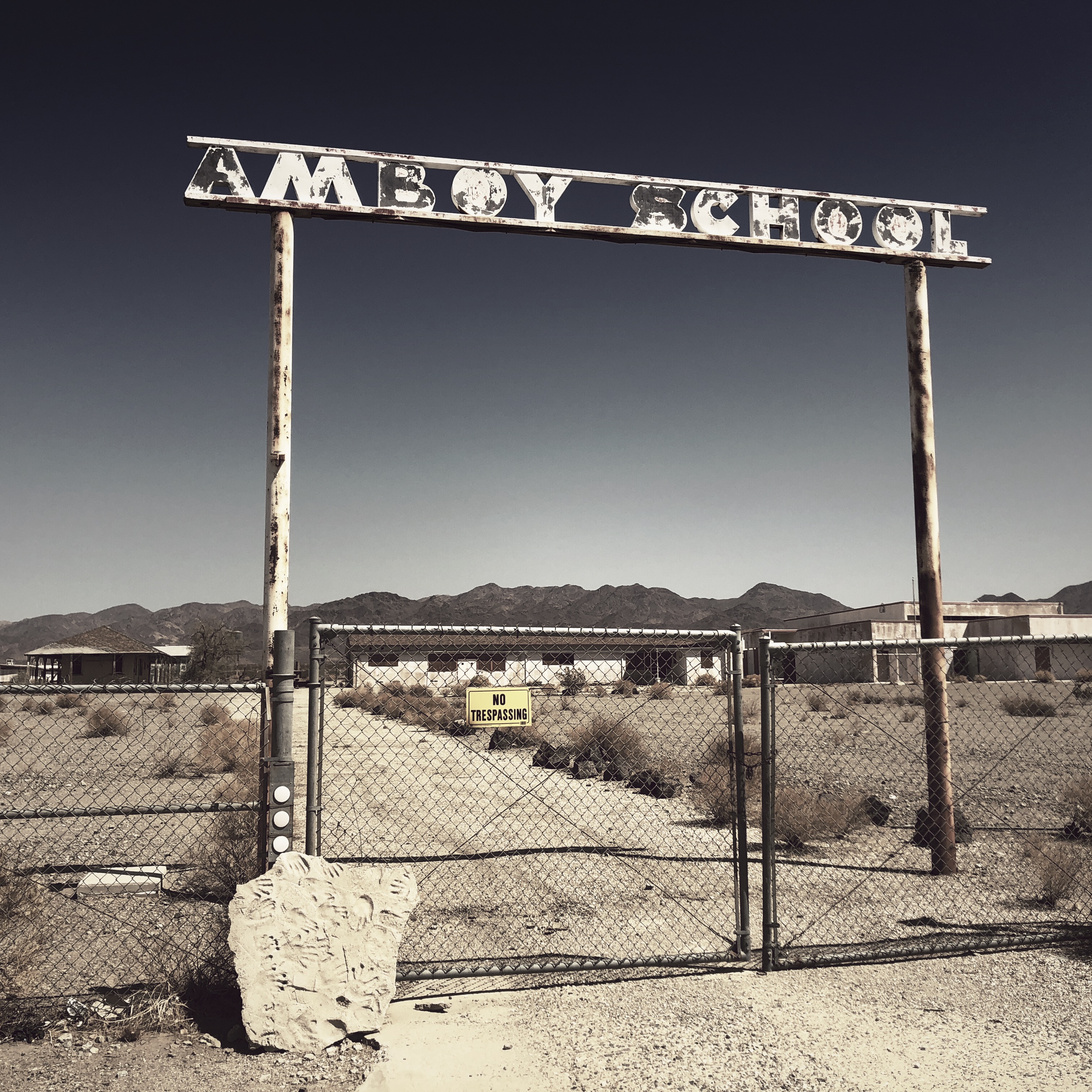 HipstamaticPhoto-556740244.698113