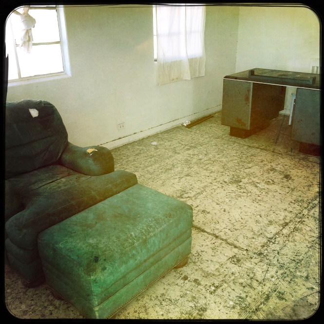 HipstamaticPhoto-556740347.039641