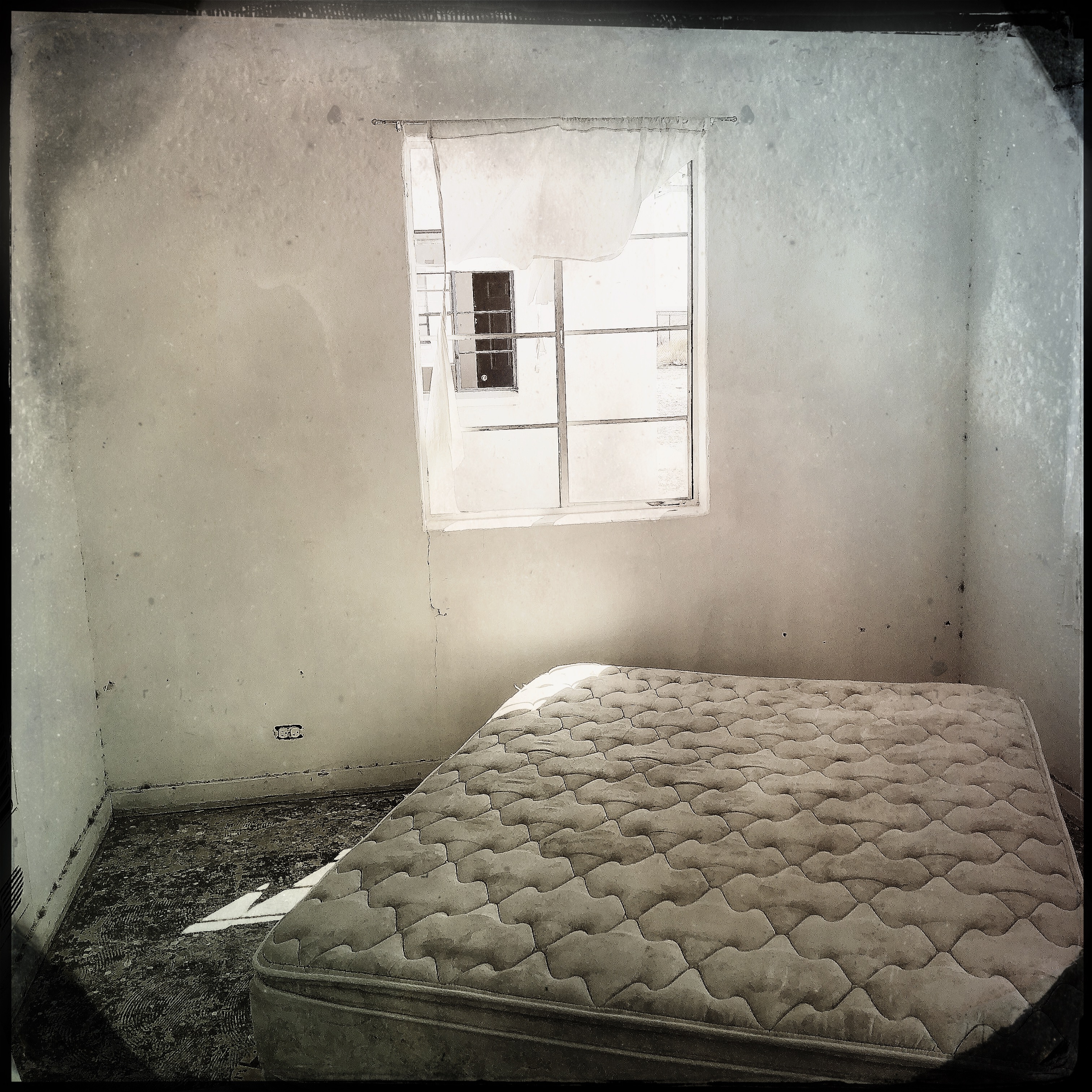 HipstamaticPhoto-556740360.336785