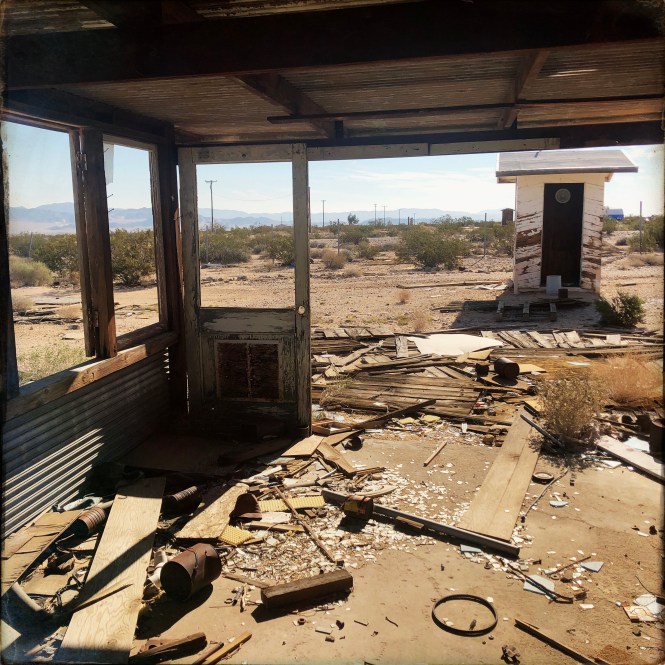 HipstamaticPhoto-556818373.893543