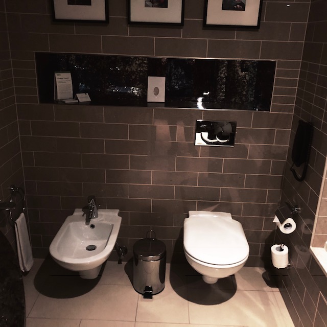 HipstamaticPhoto-565110691.724281