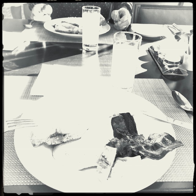 HipstamaticPhoto-565161394.595818